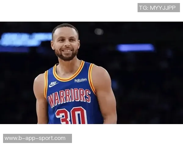 库里生涯第111次半场得分20并贡献5记三分球超越利拉德64次成就辉煌 库里生涯第111次半场得分20并贡献5记三分球超越利拉德64次成就辉煌